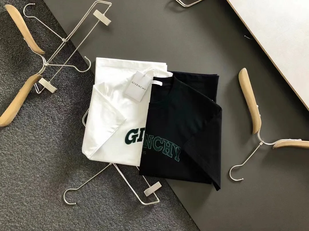 Givenchy GIVENCHY Logo T-Shirt [2 styles]