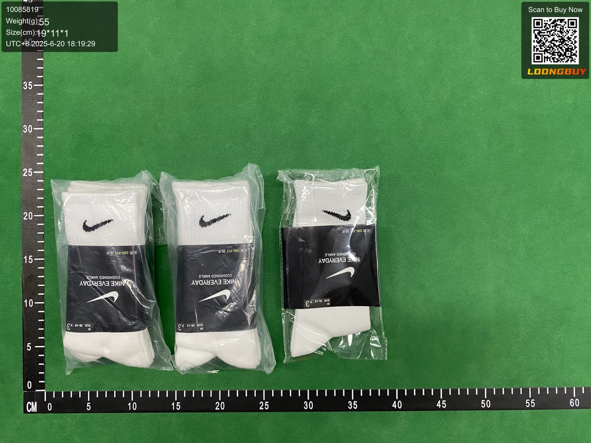 High-Quality Socks 1-SS-003 (Ships Continuously) (Non-Returnable/Non-Exchangeable)