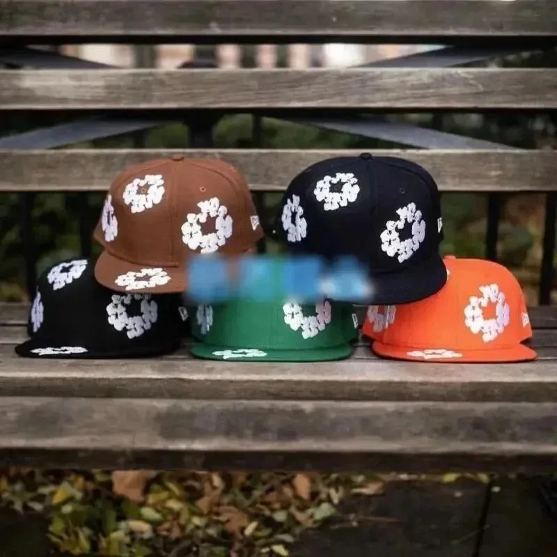 New Era Floral Wreath Snapback Hats [4 styles]