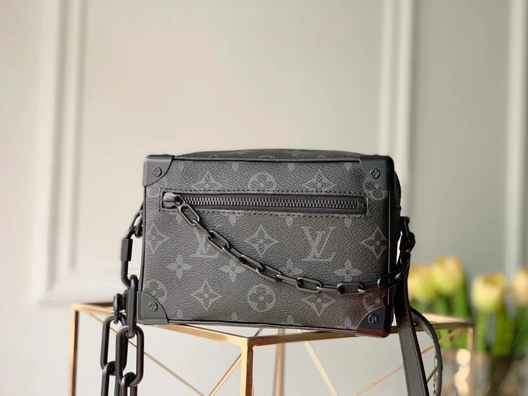 Louis Vuitton Boite Chapeau Souple MM Bag