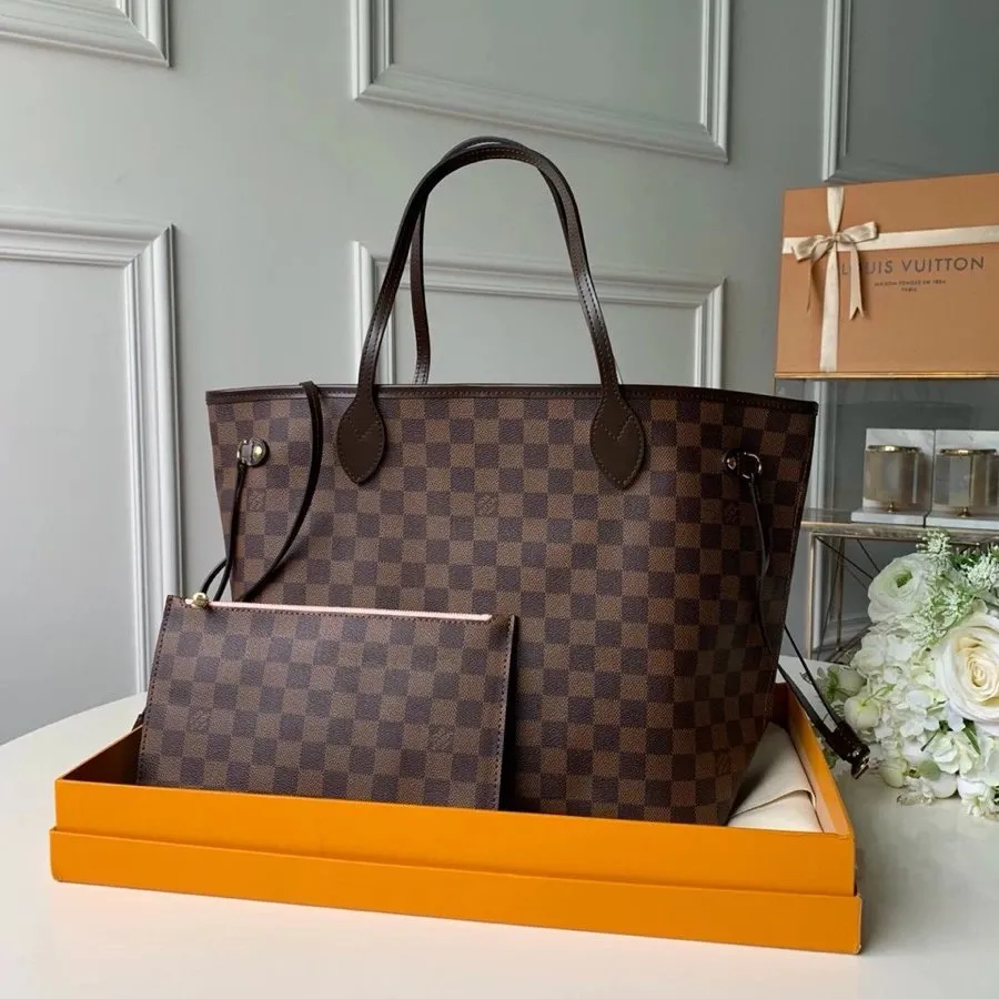 Louis Vuitton Neverfull Tote Bag