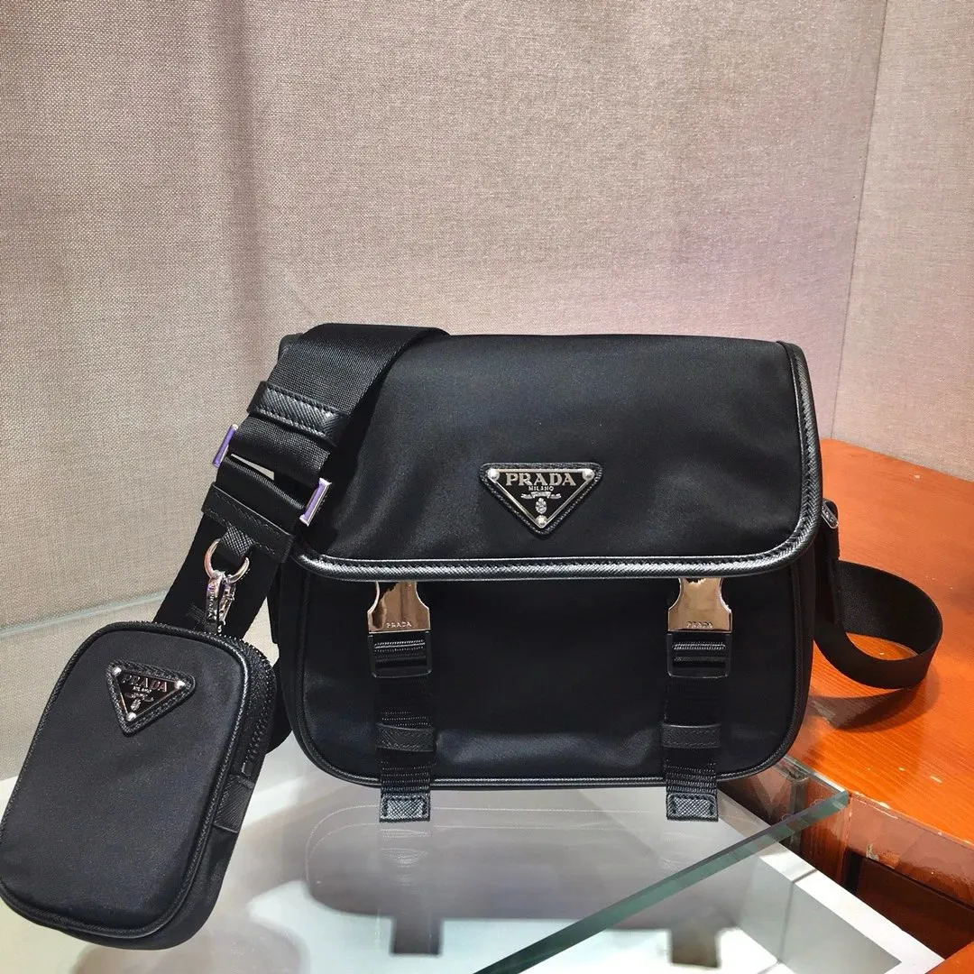 Prada Re-Edition 2005 Nylon Shoulder Bag with pouch [1 style]