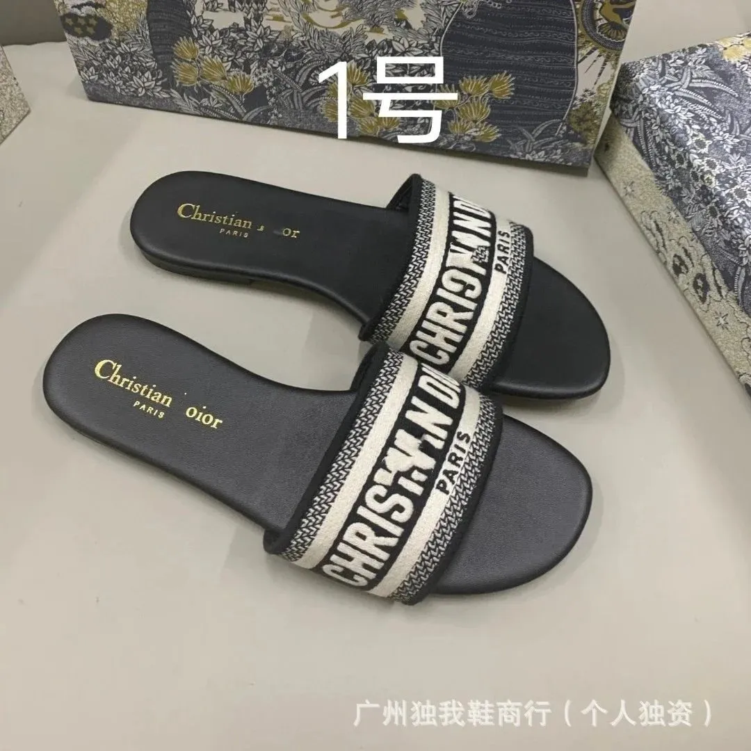 Christian Dior Slide Sandals [34 styles]