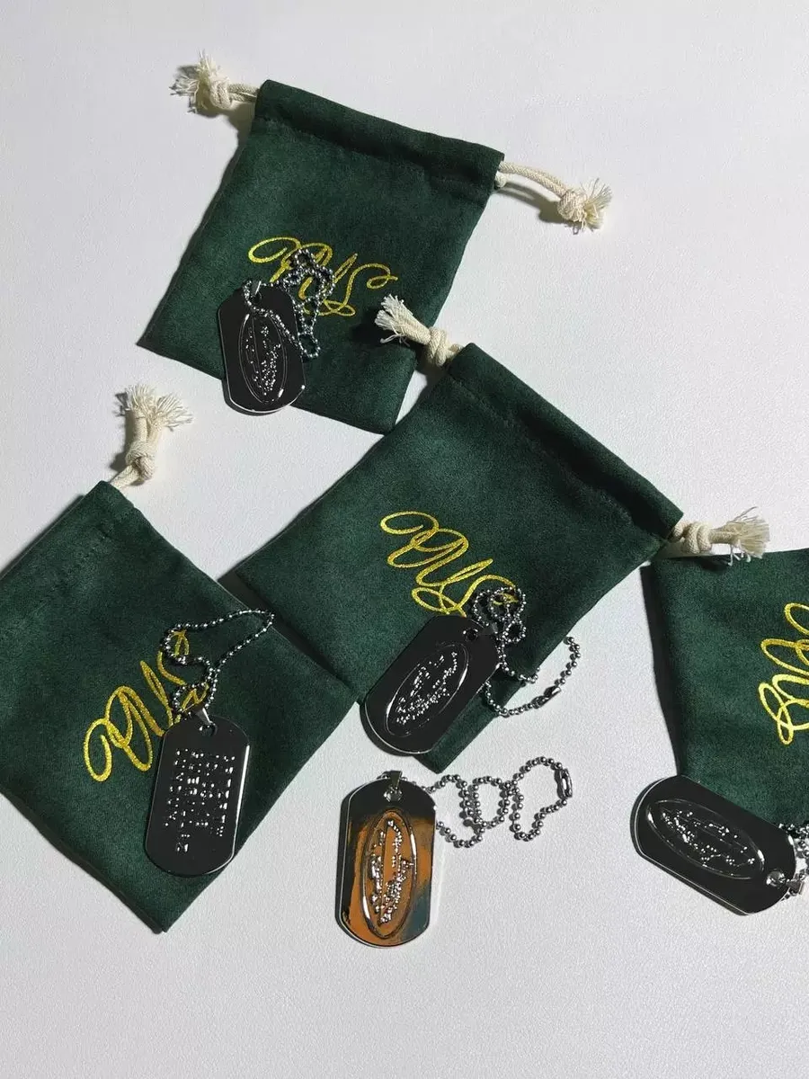 PUS Dog Tag Necklace [1 style]
