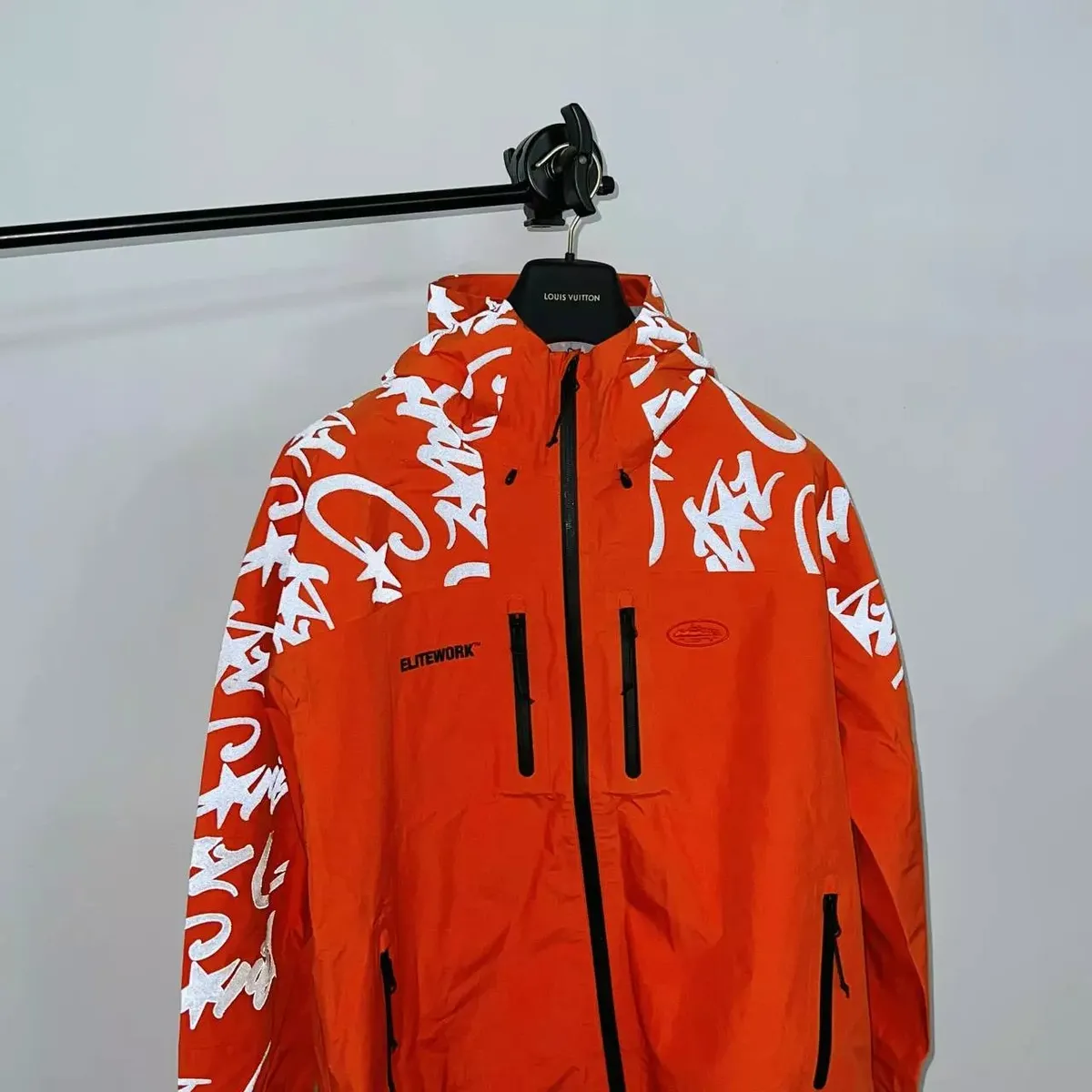 EliteWork Graffiti Print Hooded Jacket