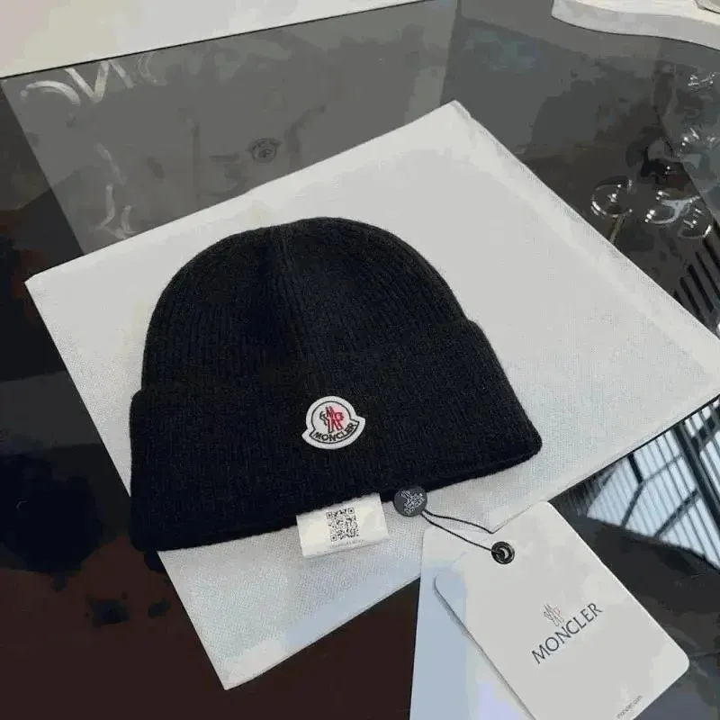 Moncler Beanie [37 styles]