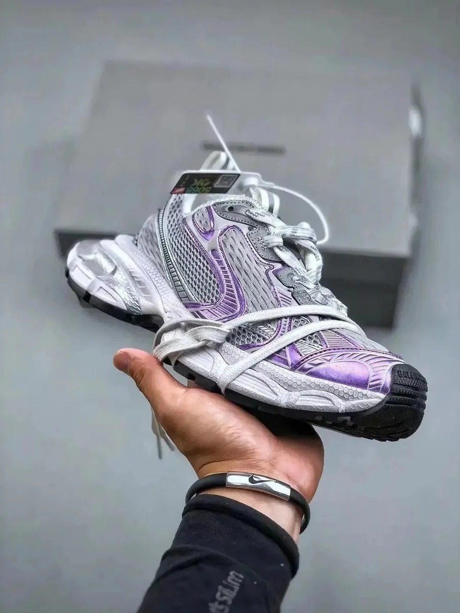 Nike MAYA Sneakers [32 styles]