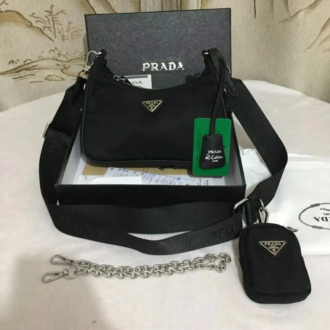 Prada Re-Edition 2005 Nylon Shoulder Bag