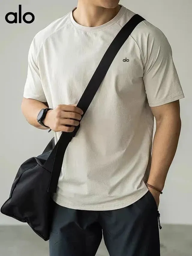 Alo T-Shirt [3 styles]