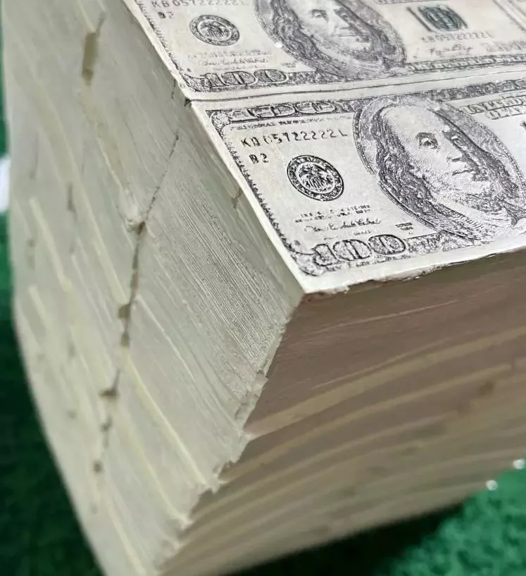 Benjamin Franklin $100 Bill Stack [1 style]