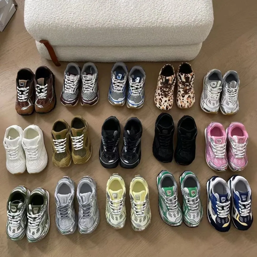 Saucony Grid 9000 Sneakers [15 styles]