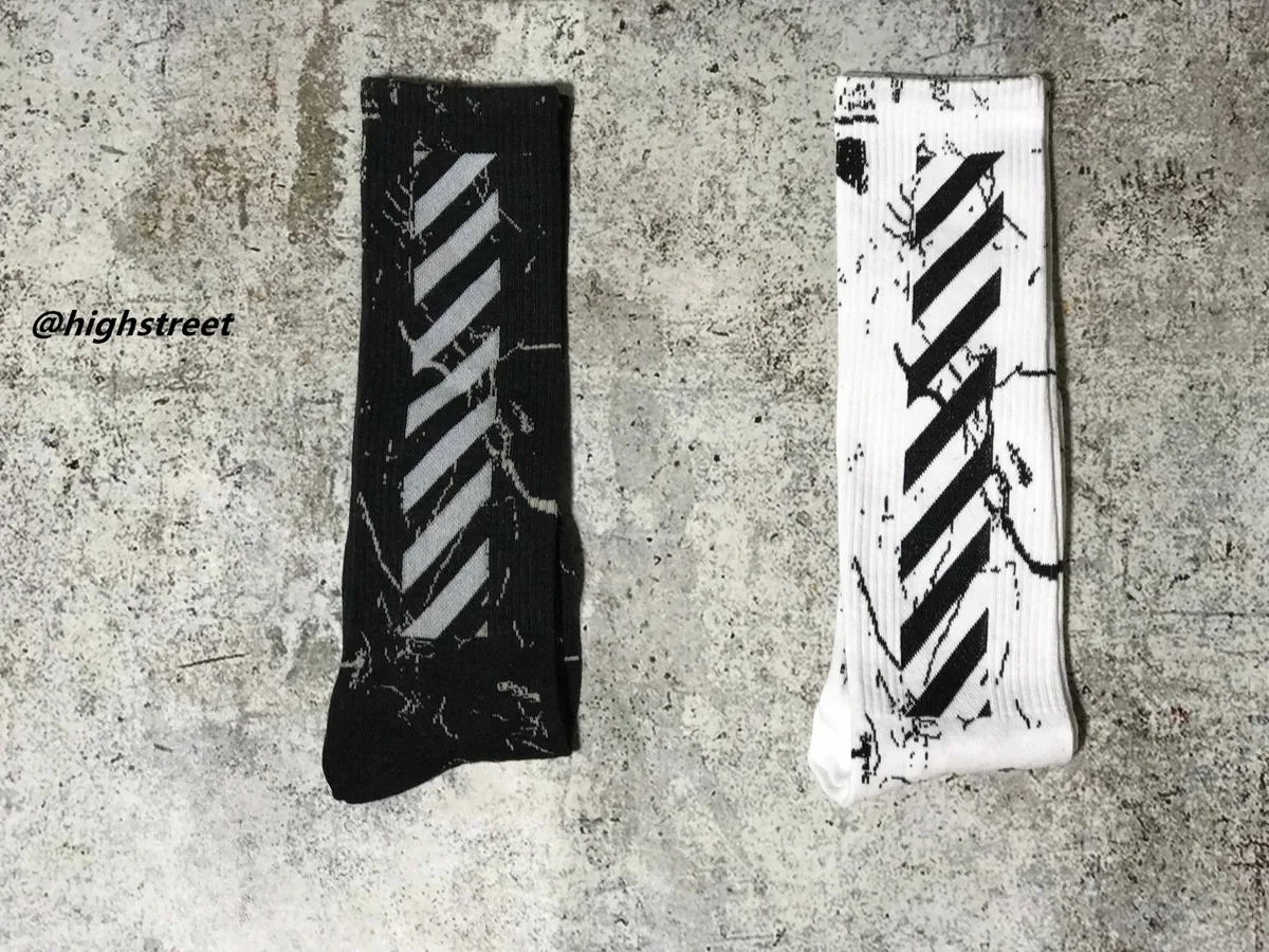 Off-White Diagonal Stripe Socks