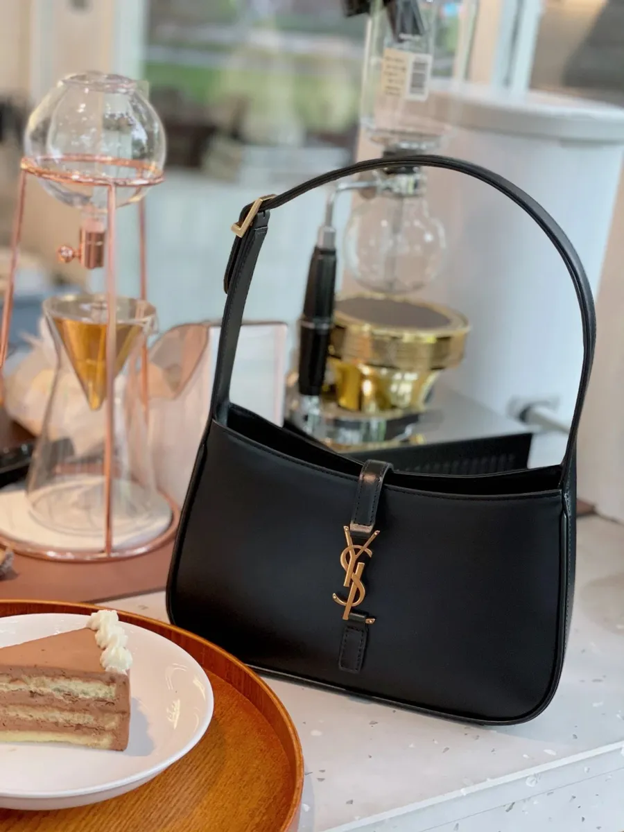 YSL Loulou Small Shoulder Bag [2 styles]