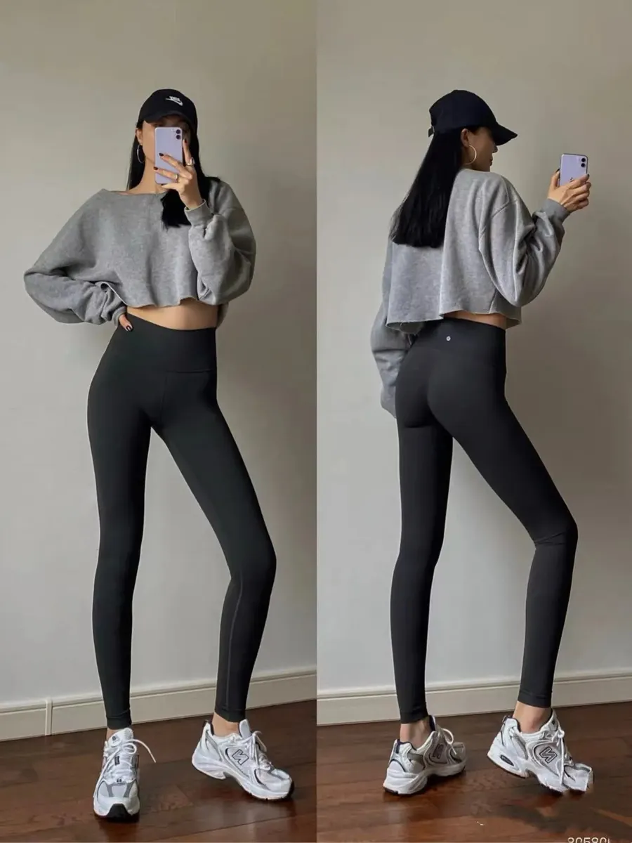 High-Waist Leggings [35 styles]