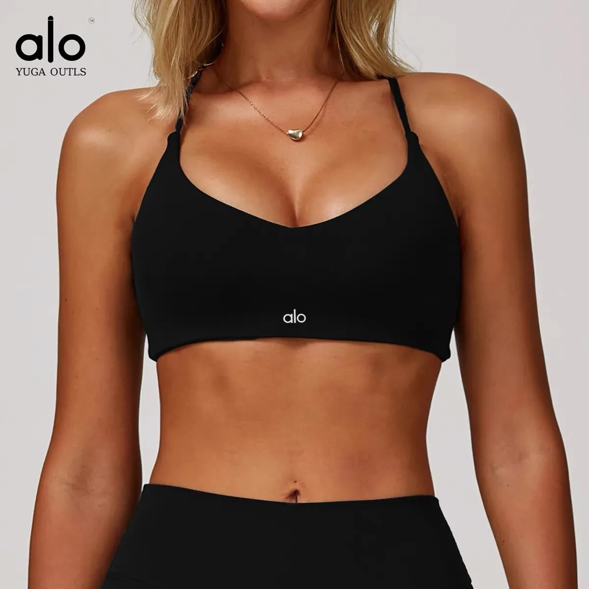 Alo Yoga Outls Sports Bra [5 styles]
