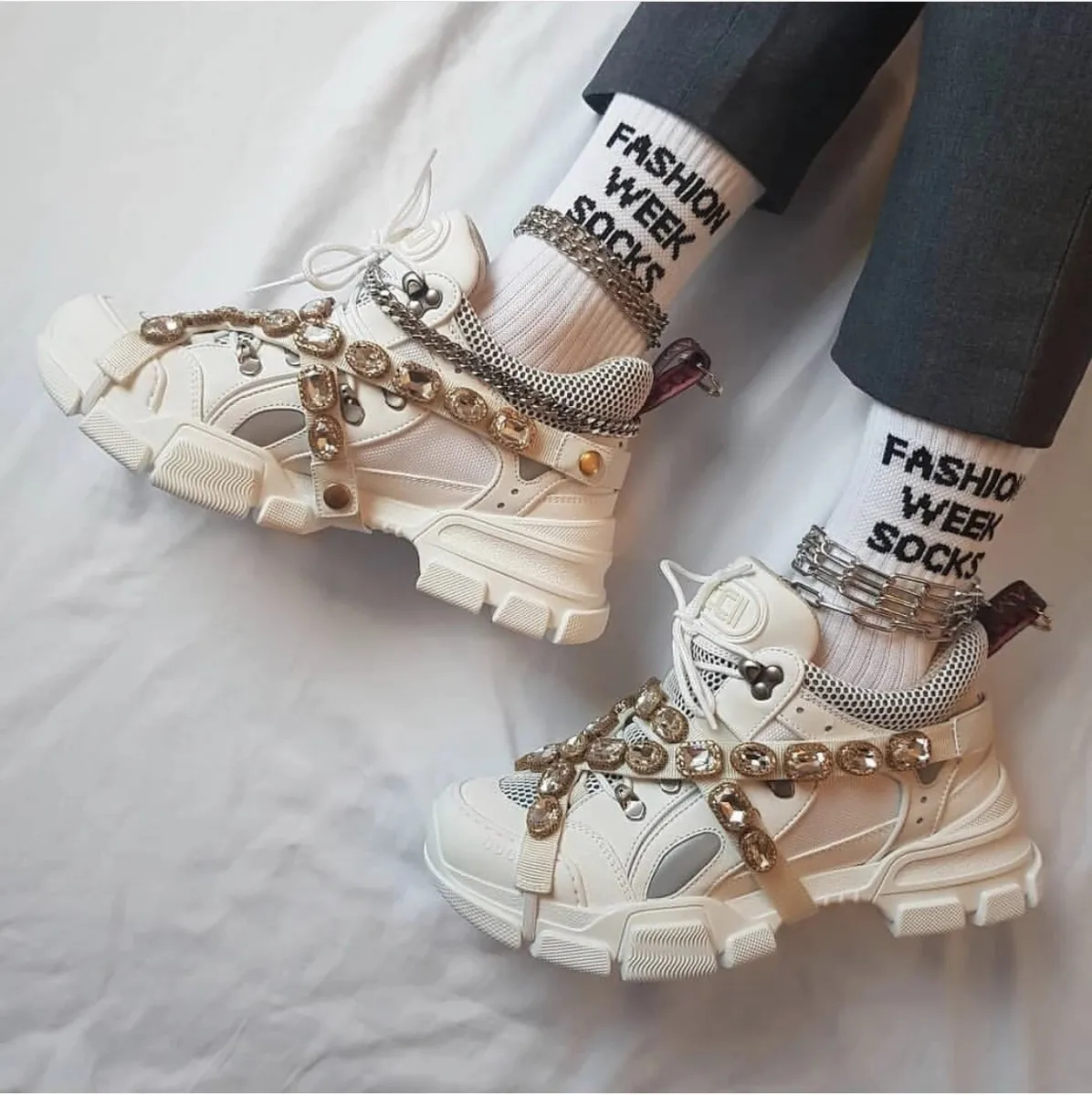 Gucci B22 Sneakers