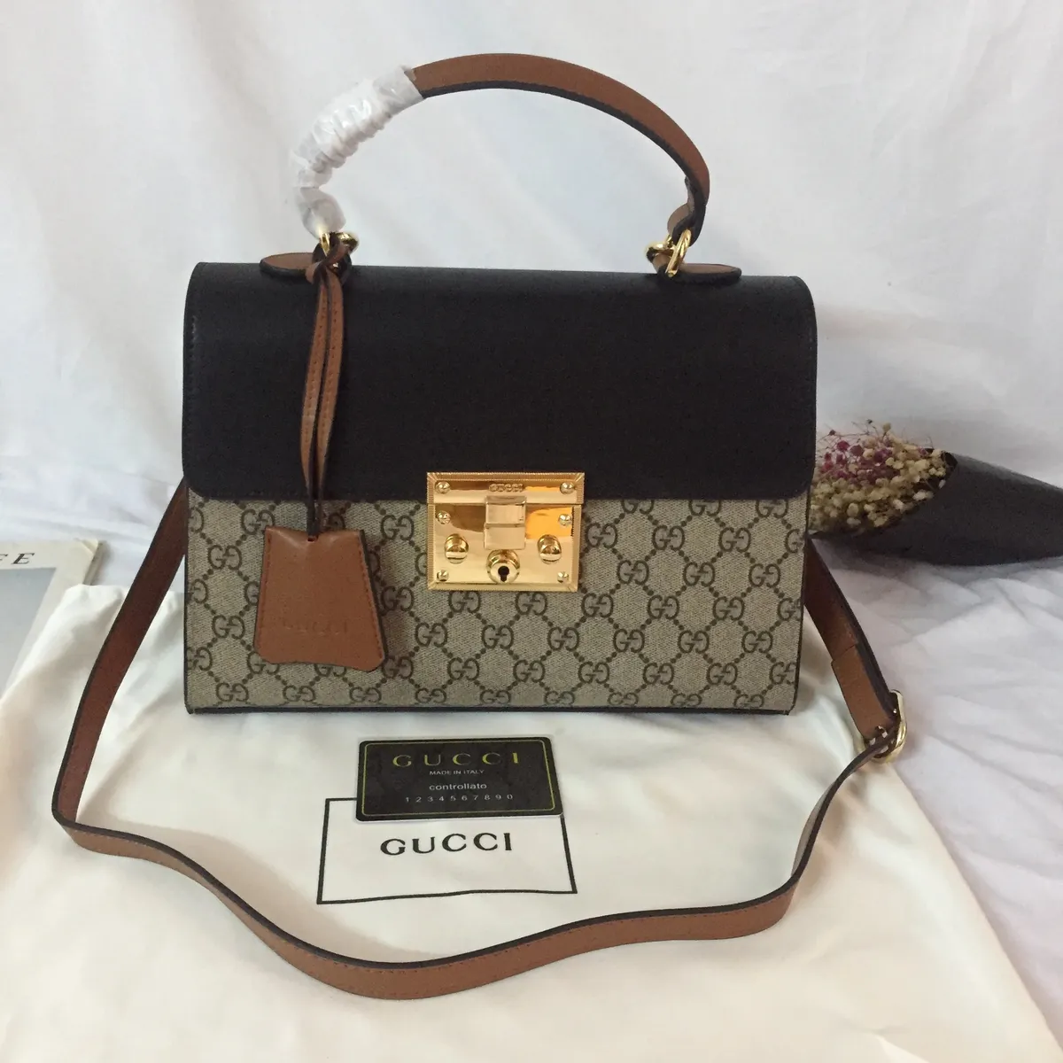 Gucci GG Supreme Top Handle Bag